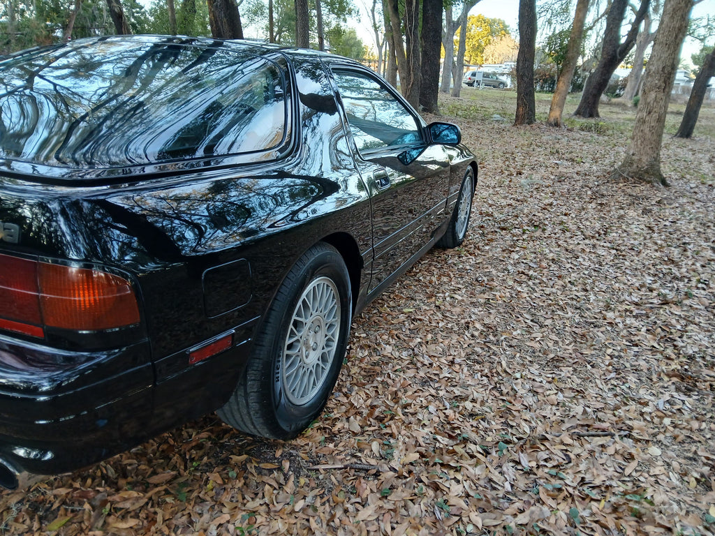 Mazda RX-7 “1987” Turbo II Digital Photos