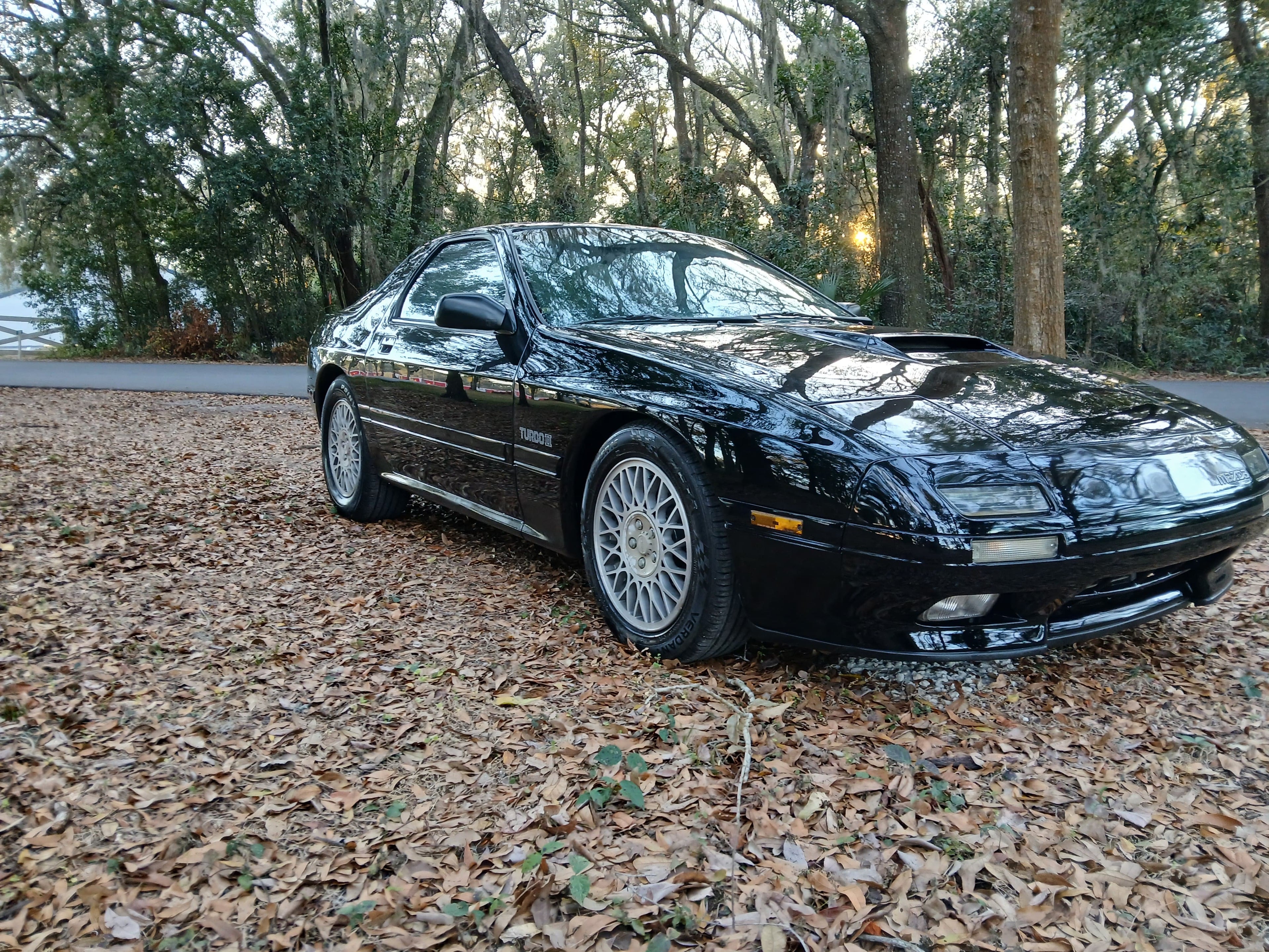 Mazda RX-7 “1987” Turbo II Digital Photos
